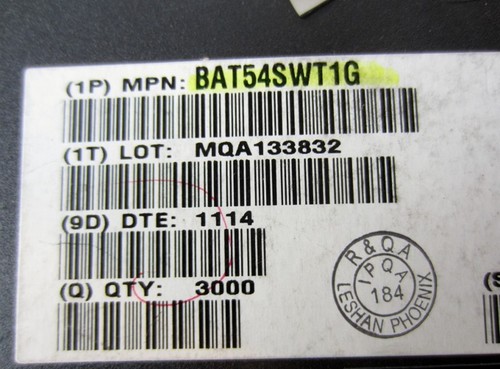 (1,078 pcs) EPIC DIODE SCHOTTKY DUAL 30V SOT323 BAT54SWT1G - Picture 3 of 5