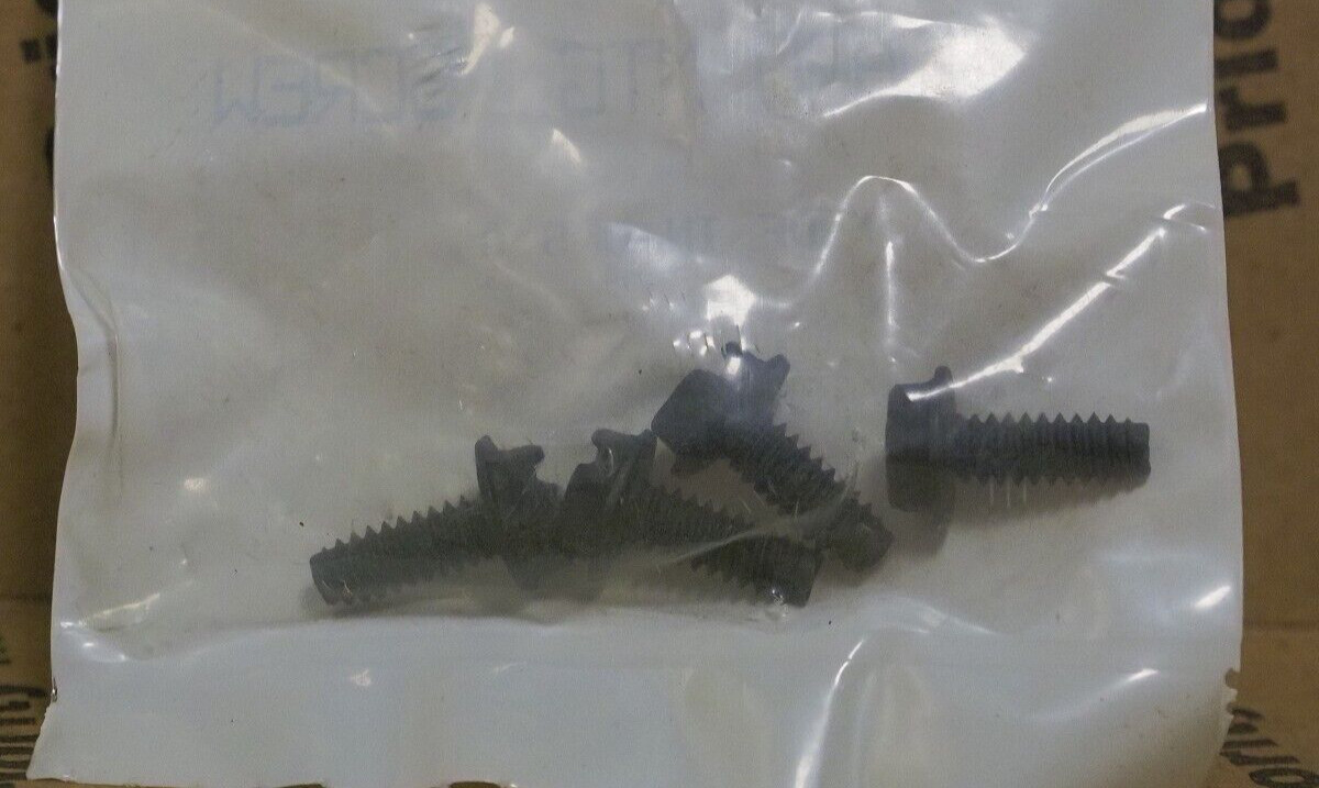 4 pack OEM MTD  791-153318 trimmer  Guard Mounting Screw new bx90