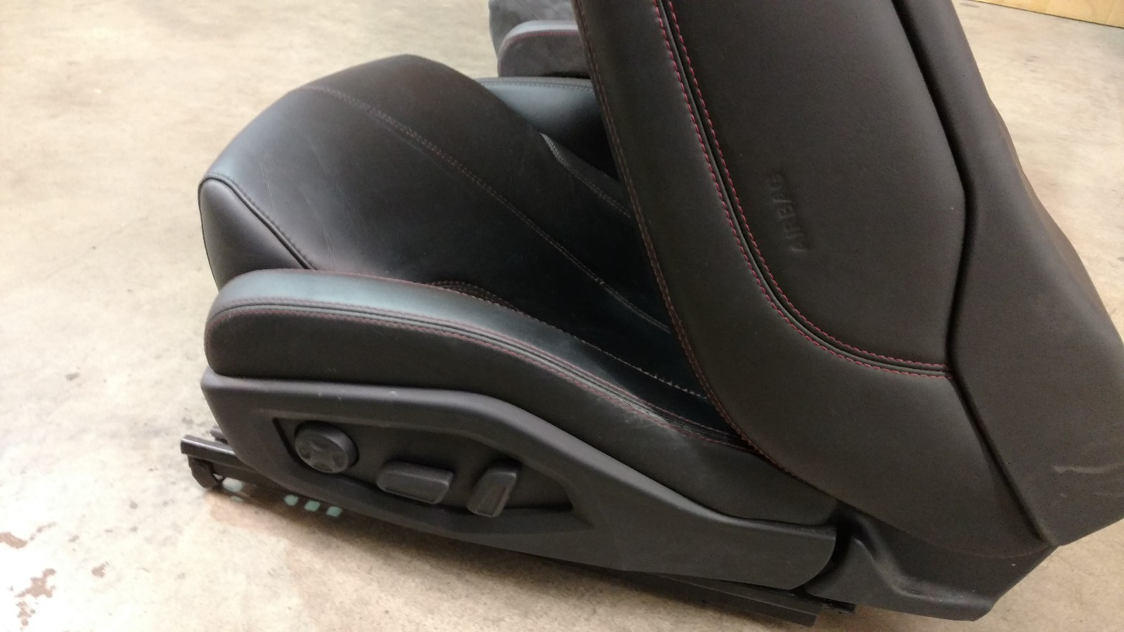 LAMBORGHINI HURACAN PASSENGER DRIVER LEFT AND RIGHT SIDE SEATS OEM 