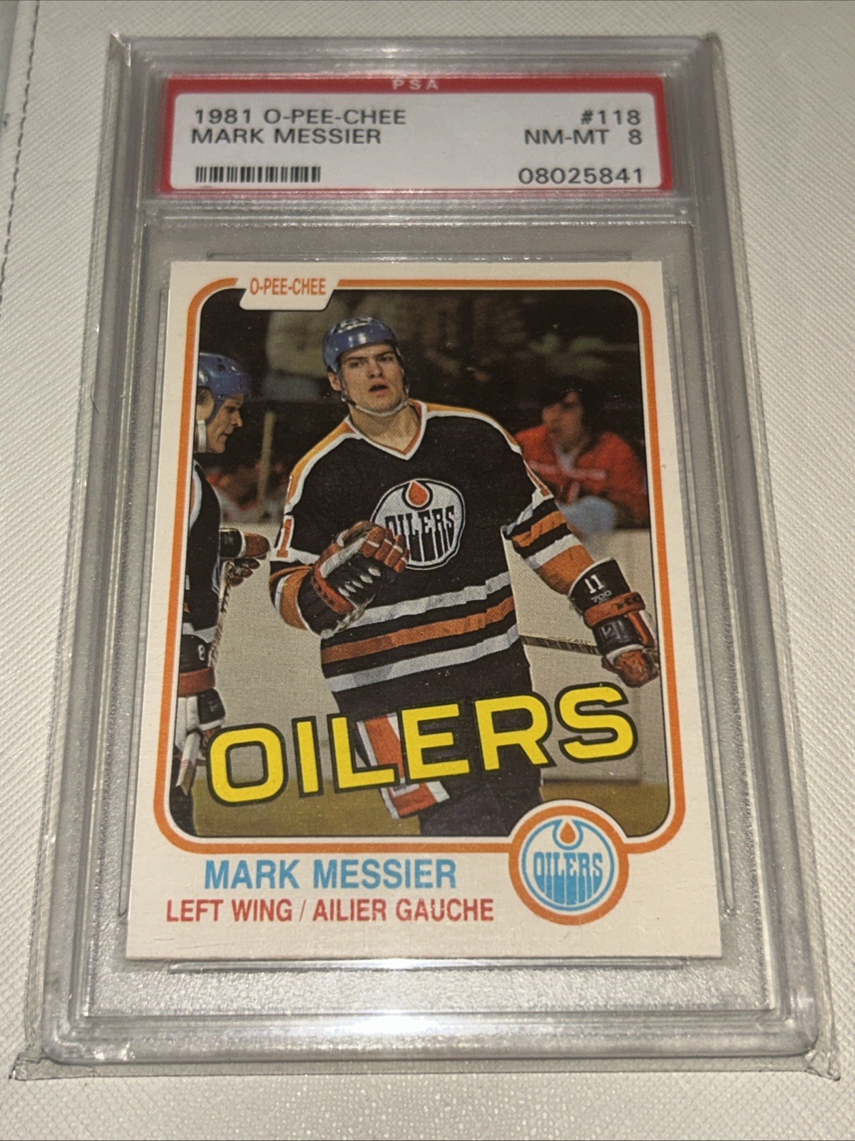 1981 O-PEE-CHEE Mark Messier #118 PSA 8 Edmonton Oilers