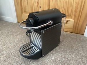 Nespresso Krups Pixie Titanium XN304T40 Kaffeepadmaschine Espresso | Latte