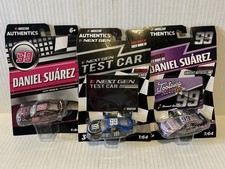 Daniel Suarez #99 Team Trackhouse Chevy LOT de 3 NASCAR authentiques 1:64 moulé sous pression