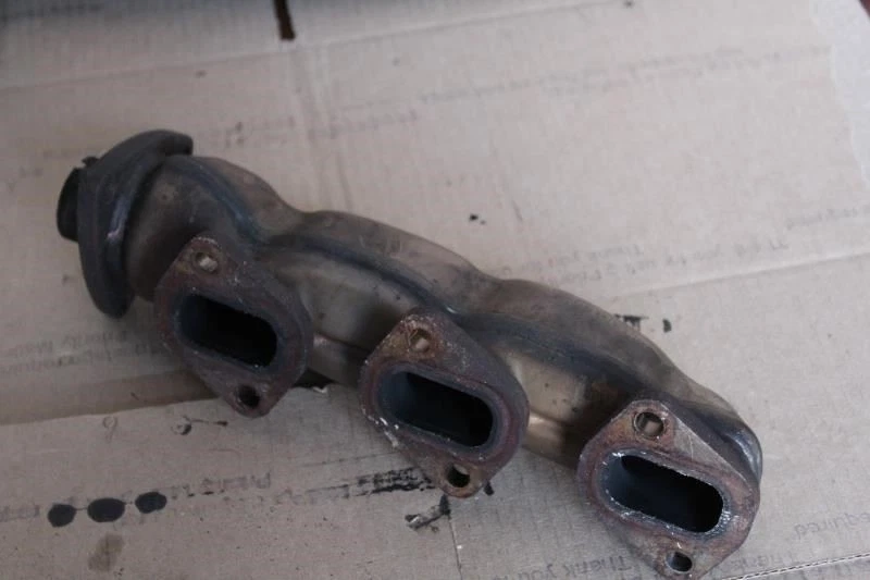 2012 VOLKSWAGEN TOUAREG TDI ЛЕВЫЙ ВОДИТЕЛЬ ДВИГАТЕЛЯ ВЫПУСКНОЙ КОЛЛЕКТОР 3,0 Л ДИЗЕЛЬ - Изображение 2 из 4