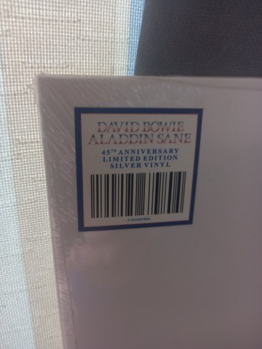 David Bowie - Aladdin Sane - 45th Anniversary Silver Vinyl LP 2018 - SEALED - Picture 2 of 3