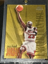Michael Jordan Larger Than Life 90’s Foil Insert Chicago Bulls NBA🚀💯