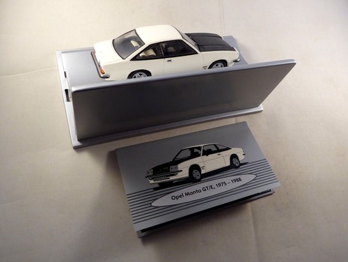 Modellino auto 1:43 Schuco 1975 Opel Manta B GT/E Coupé 2 porte bianco/nero 1:43 scatola - Foto 2 di 11