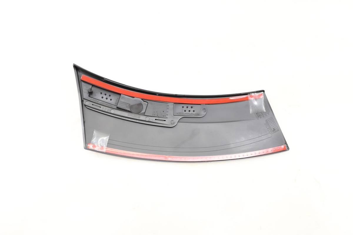 NEW OEM Volvo Rear Left Bumper Wheel Arch Molding 40003478 Volvo 