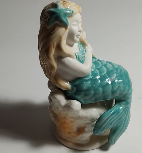 Mermaid Salt And Pepper Shakers - 第 4/6 張圖片