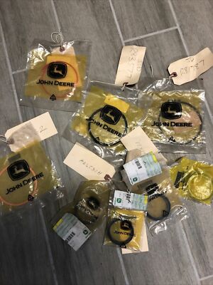 John Deere Original OEM Cylinder parts H152203 H152794 AH146561  