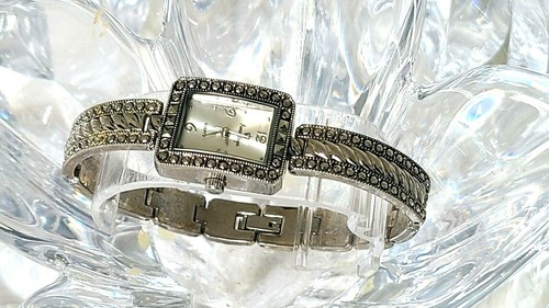 PREMIER DESIGNS WOMENS SILVERTONE ART DECO STYLE BRACELET WATCH - Picture 2 of 10