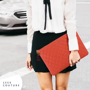 chanel o case clutch