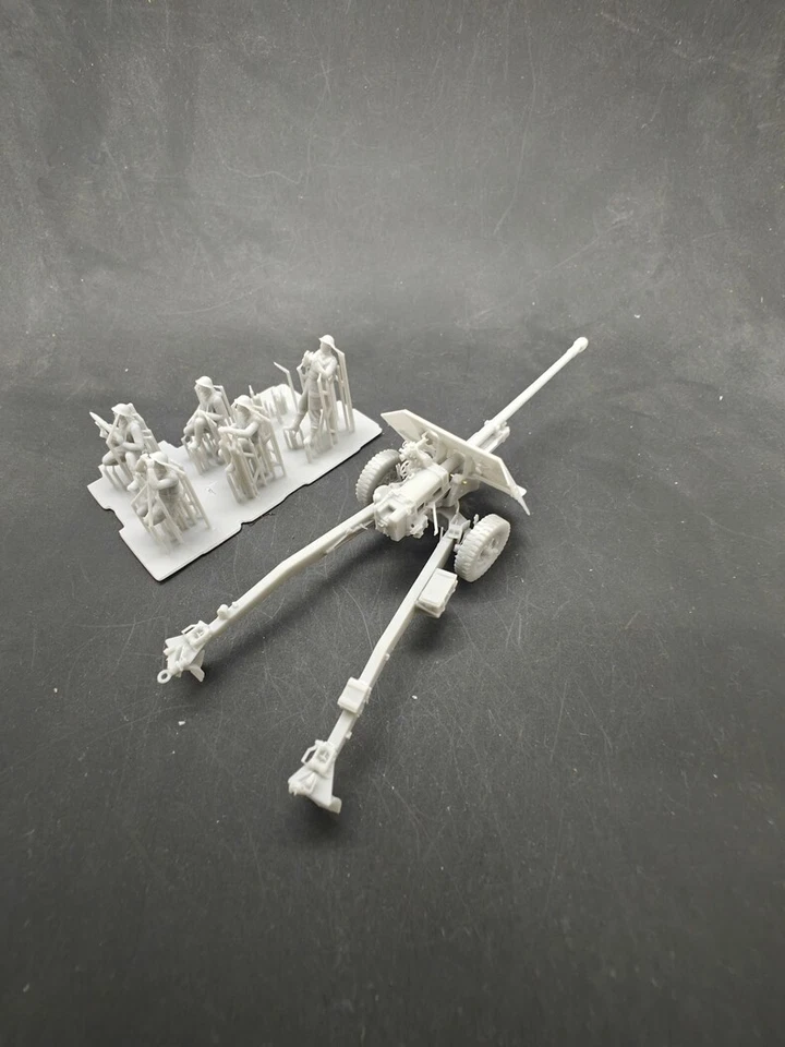 Morris Light Reconnaissance Car‌/Ordnance Quick-Firing 17-pounder Anti-Tank Gun - Image 4 of 4