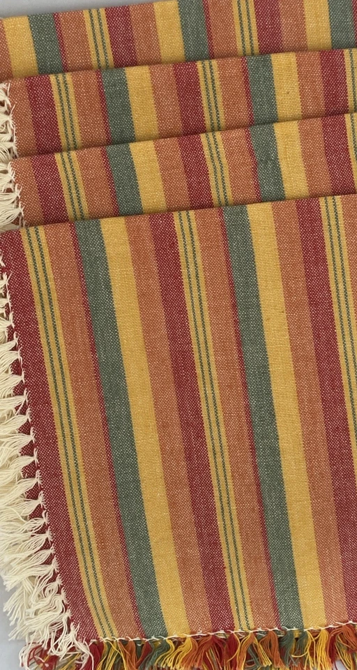 Juego de 4 servilletas de mesa de algodón con flecos multicolores a rayas Foto 2 de 4