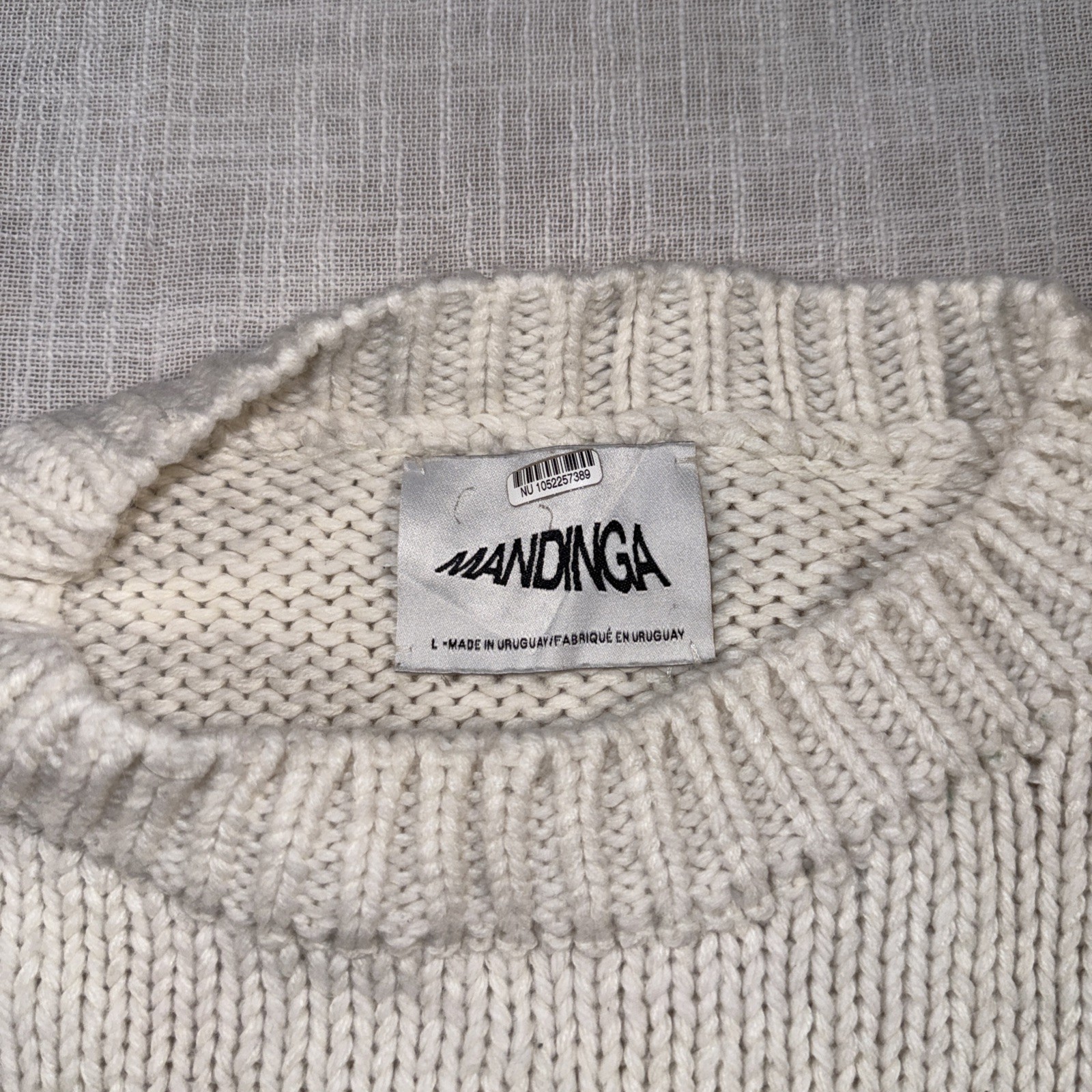 Mandinga Sweater Large - image 3