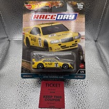 Hot Wheels Race Day 1:64 '94 AMG-Mercedes C-Class DTM Touring Car (5/5) HKC62 P1