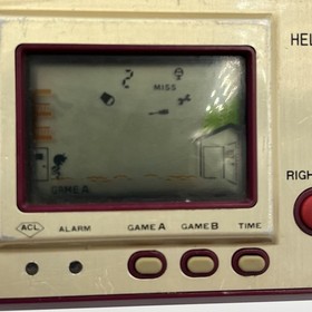 Nintendo Helmet Game CN-07 LSI Game & Watch 1981 Vintage Missing Battery Cover