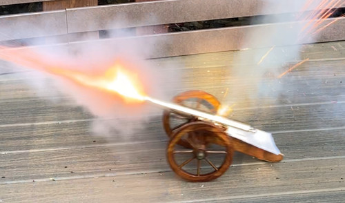 Vintage Polished Bronze Working Black Powder Signal Cannon 10" Barrel