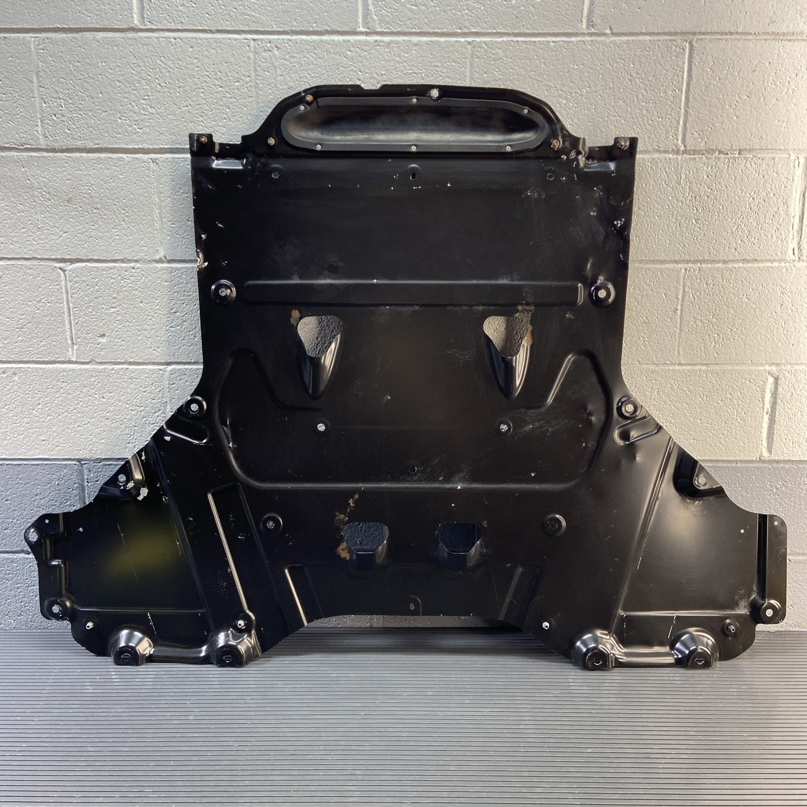 2018-2020 Ferrari Portofino F164 Rear Underbody Guard Shield Metal OEM *NOTE*