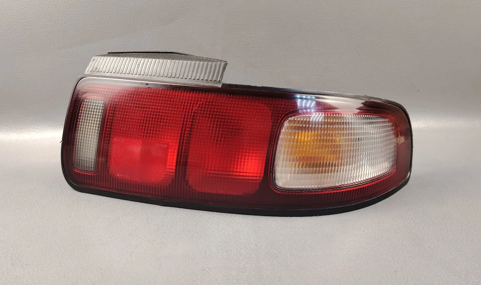 Оригинальные задние фонари 94 99 Toyota CELICA ST202 ST205 GT STANLEY 1826 20-365 - Изображение 2 из 4