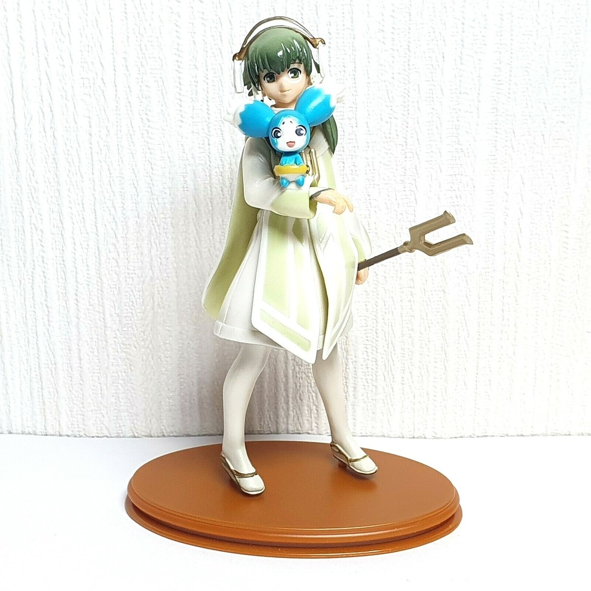TALES OF THE ABYSS　フィギュア Amazon.com: Kotobukiya Tales of the Abyss: Tear Grants PVC