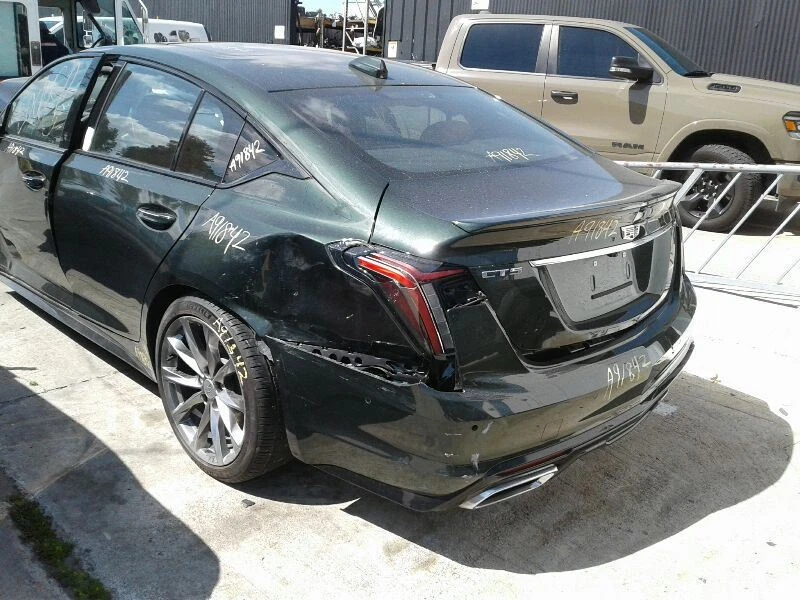 CT5 2020 Rocker Panel Moulding 117186 — 第 4/4 张图片