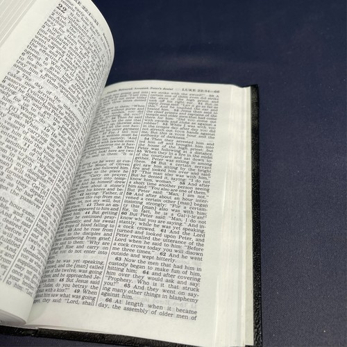 New World Translation of the Holy Scriptures 1981 Vintage New World Bible - Picture 9 of 9