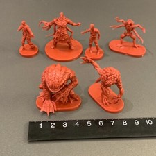 RARE LOT 6 RED Miniature For Dungeons  Dragon D D DD Figures Board game TOYS