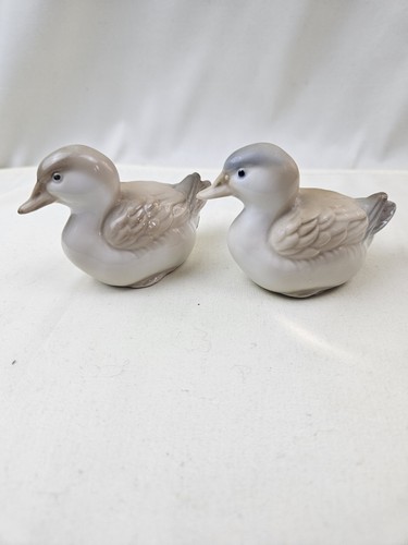 Pair Of Vintage HOMCO Duck Figurines Tan & Gray Set Of 2 Porcelain Glazed Birds