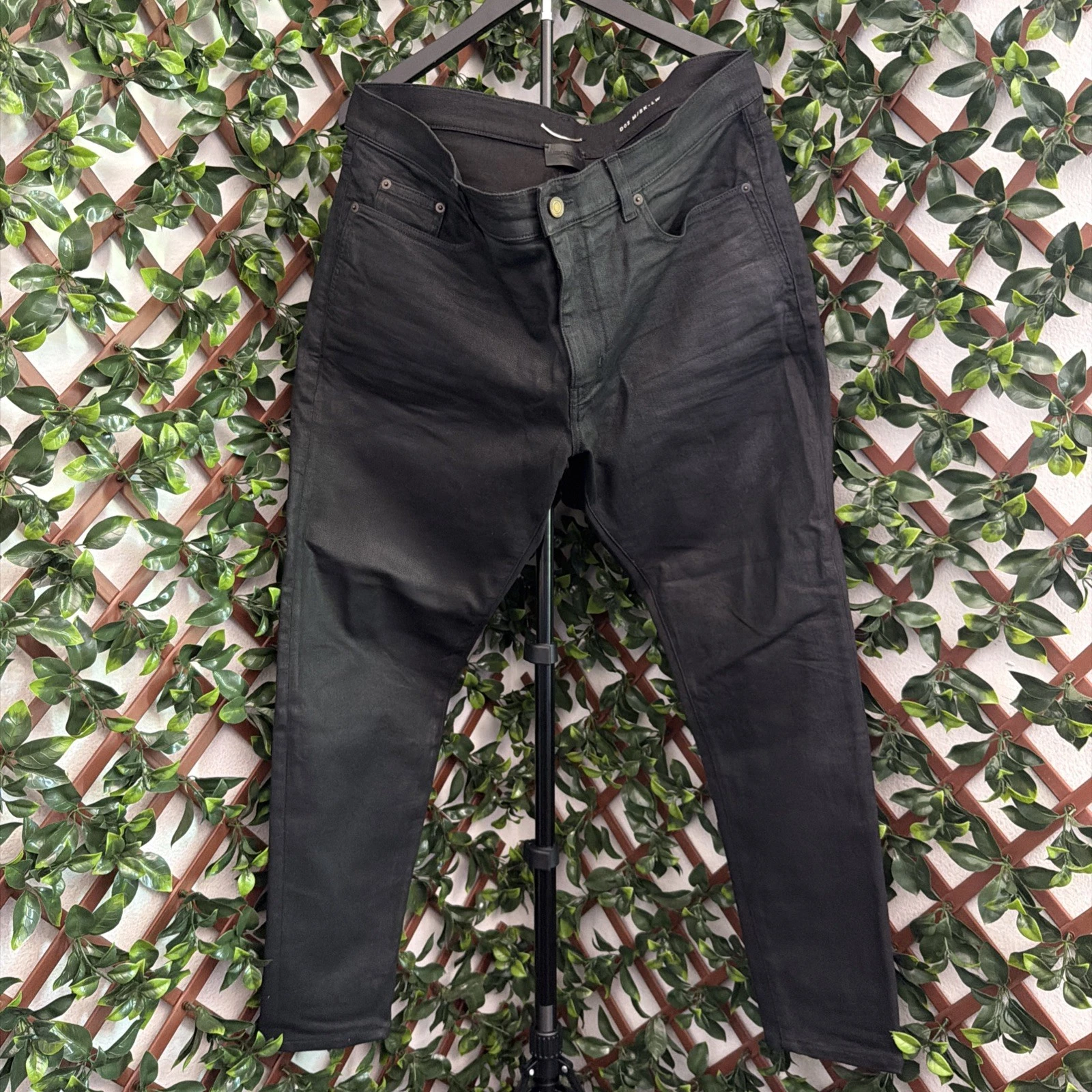 Saint Laurent — Saint Laurent Hedi Slimane Skinny Jeans D02 M/SK-LW Black 36