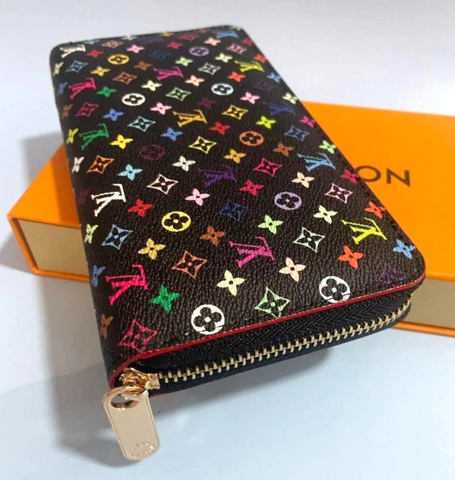 LOUIS VUITTON ハートモノグラムマルチ ルイ·ヴィトン】モノグラム·マルチカラーが足元を彩る新作ウィメンズ