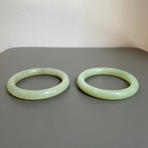 2 Jadeite Jade Light Green Bangle Bracelets - Picture 3 of 4