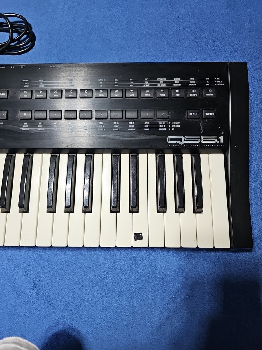 Alesis QS6.1 64 Voice Expandable Synthesizer Keyboard - READ DESC