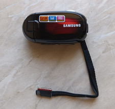 Samsung SMX-C10 Flash Media Camcorder Used
