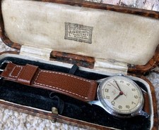 Vintage Smiths Deluxe A453 Antatctic Expeditions watch 1957