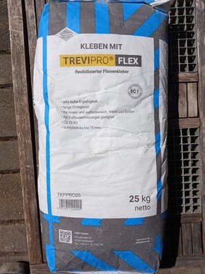 Fliesenkleber TREVI PRO Flex: 44 Sack + Servoflex DMS 1K Plus Super Tec: 2x Sack