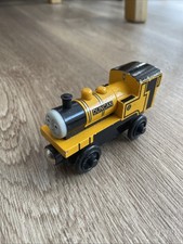 Fisher-Price Thomas & Friends Wooden Railway Duncan Train Engine