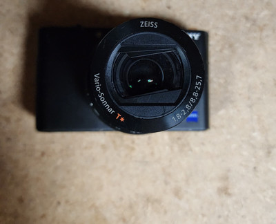 Sony RX100 Mark V Digital camera DSC-RX100M5 20.1MP - Black