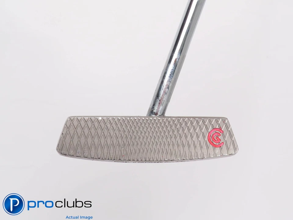Cleveland HB Soft 2 #11 34" Center Shaft Putter w/Cover #463244 - Image 2 of 4