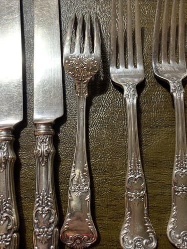 Antique Gorham Manufacturing Company Electroplate 1897 Forks And Knives - Picture 2 of 2