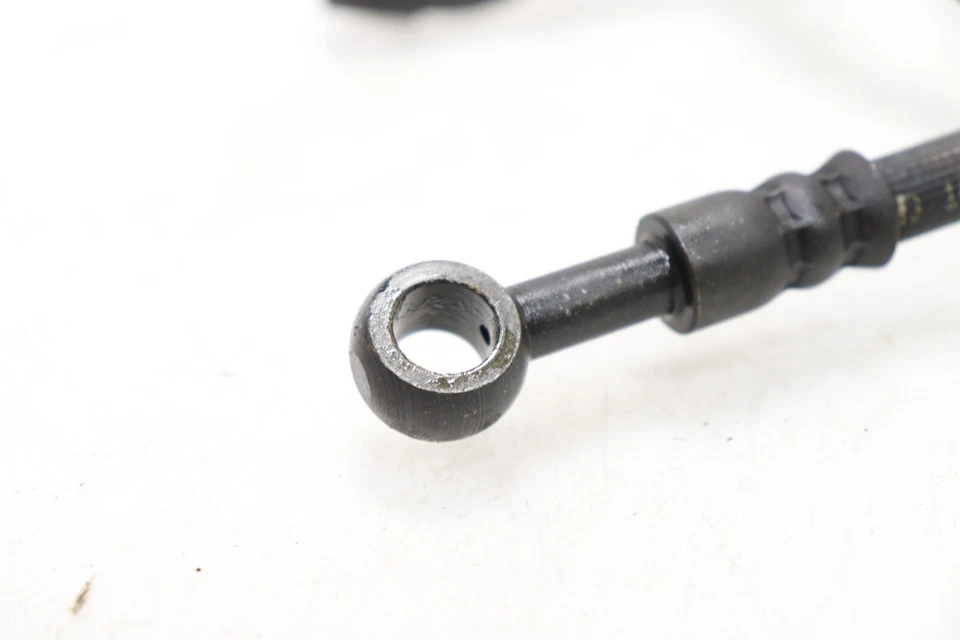 01-10 SUZUKI GZ250 OEM MANGUERA DE FRENO DELANTERO LÍNEA DE LÍQUIDO Foto 2 de 4