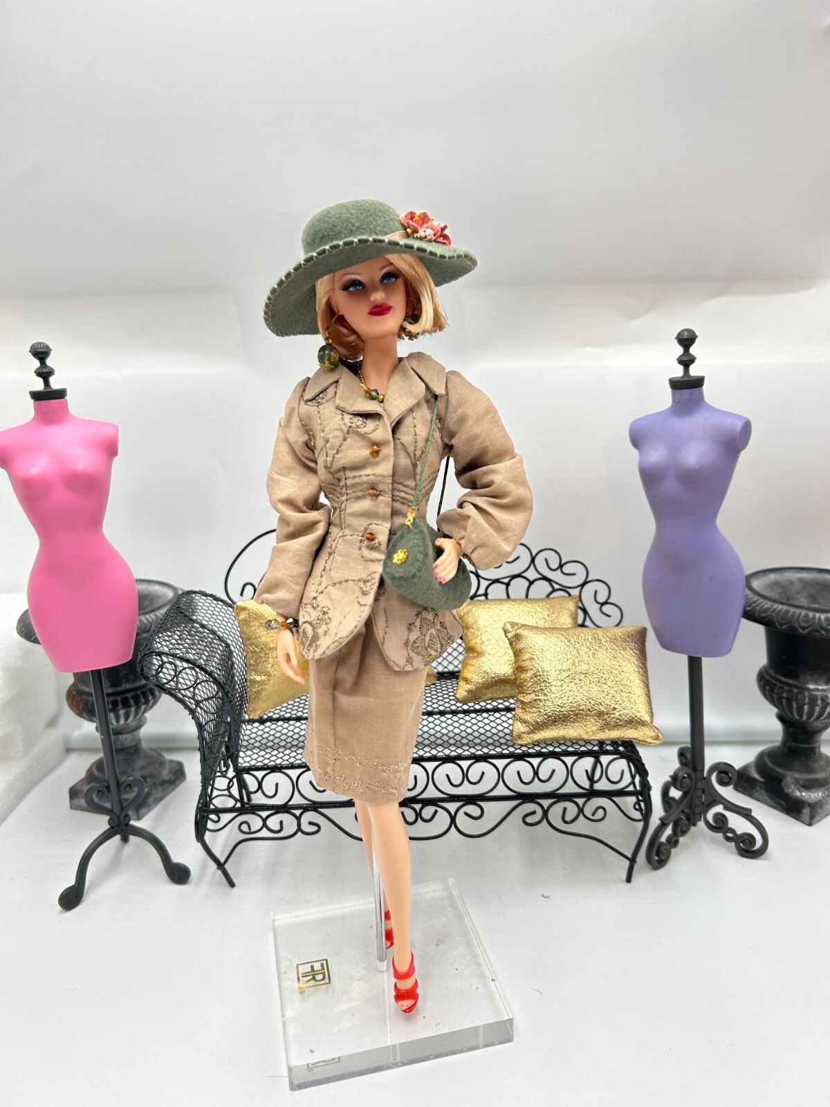 Ensemble Aniceta pour poupée Barbie - Tenue artisanale rose faite main
