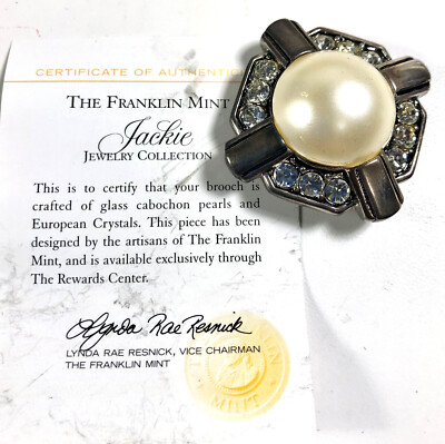 NEW Franklin Mint Jewelry Jackie Kennedy Silver Rhinestone Pearl Pin  Pendant
