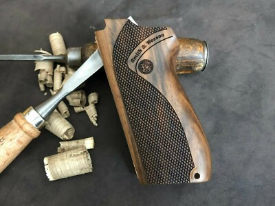 Smith & Wesson 5906, 5903, 4003, 4006, 4046 Turkish Walnut Grips