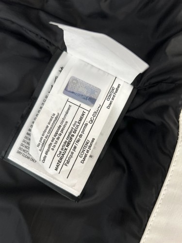 Canada Goose Freestyle Vest North Star White & Receipt Women's XLarge - NWT - Picture 10 of 14