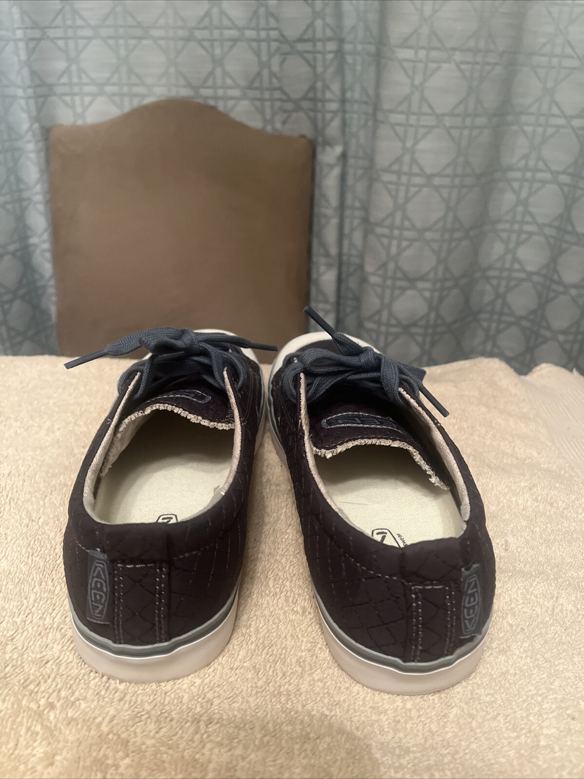 Scarpe da donna trapuntate Keen Elsa II blu grigio stringate casual taglia 7 W