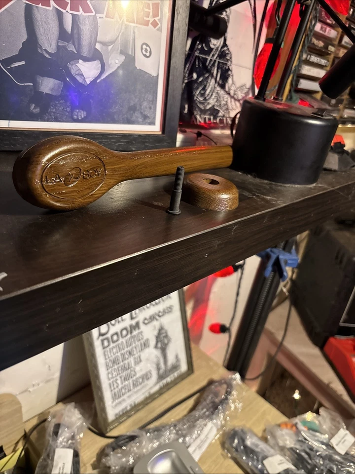 La-Z-Boy OEM Recliner Handle Kit – Wood Lever, Escutcheon & Hardware (New) - Image 3 of 4