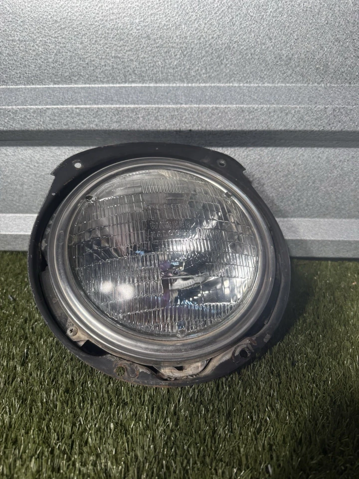 Volvo 164E 160 Series 1969-1975 izquierda izquierda izquierda faro conductor canastilla carcasa OEM Foto 2 de 4