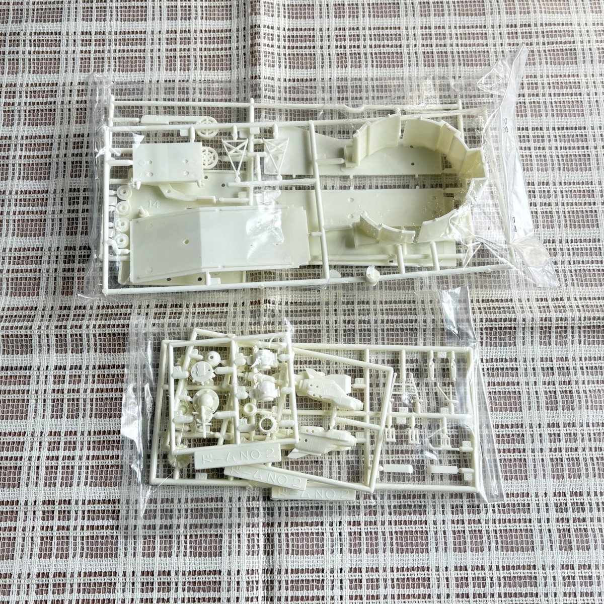 Imai UFO SHADO MOON BASE Plastic Model Kit Interceptor Gerry