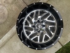 22x12 Fuel D211 Triton Chrome Wblack Lip Wheel 8x170 -44mm