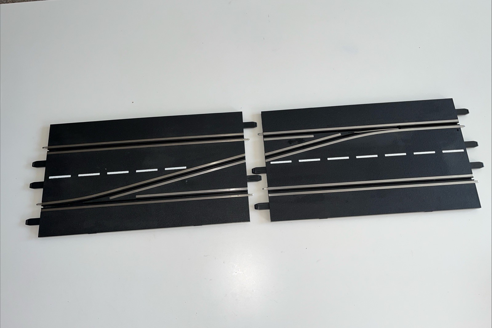 Carrera Digital 1:24 1:32 Lane Change Section Left 30343 Track Pieces X2 Used